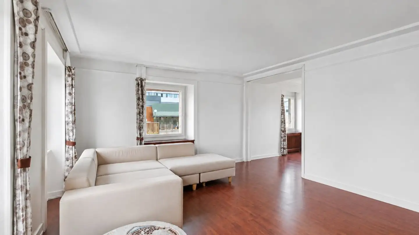 Casa singola in vendita - Boulevard Des Eplatures 60, 2300 La Chaux-de-Fonds
