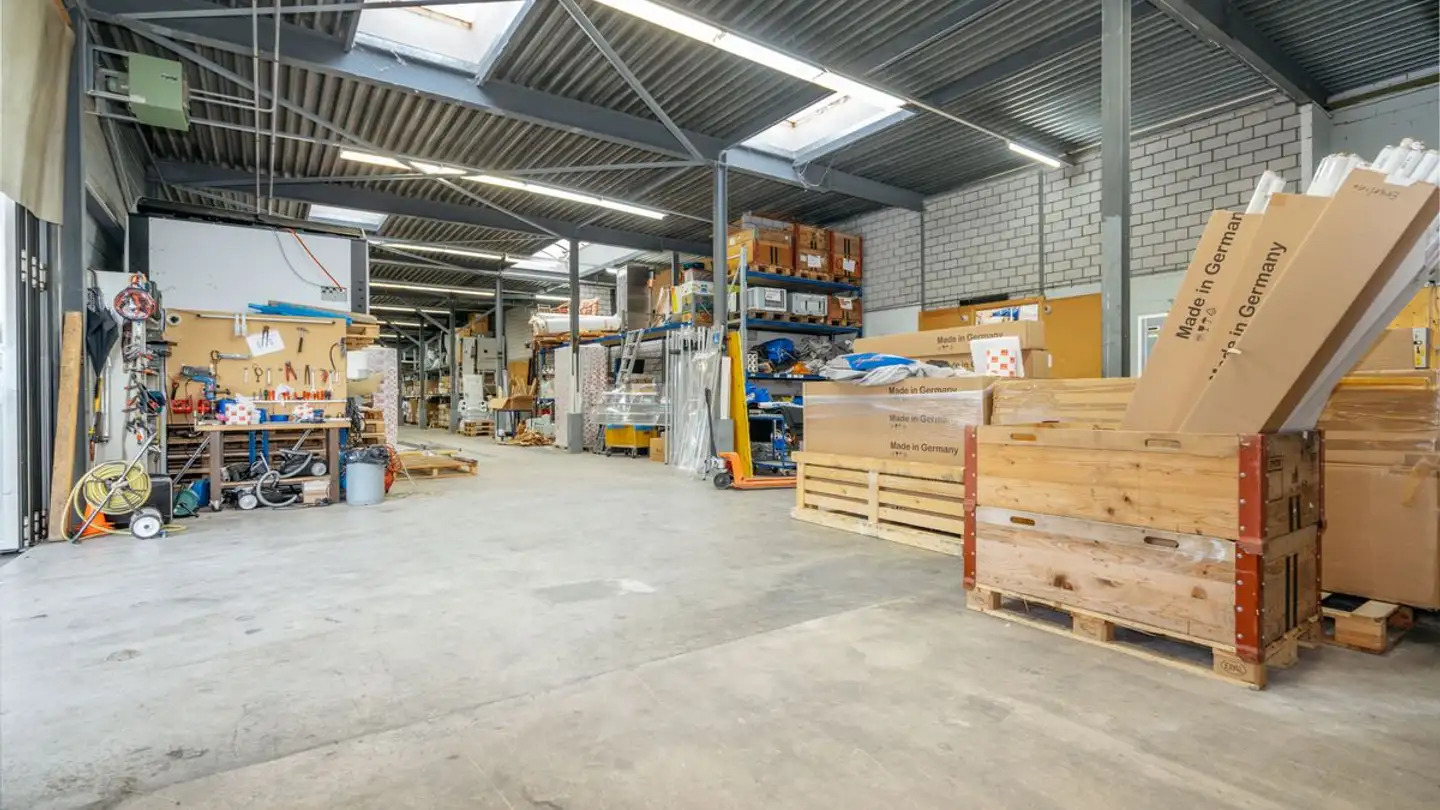 Commercial for rent - Hasentalstrasse 16, 8934 Knonau