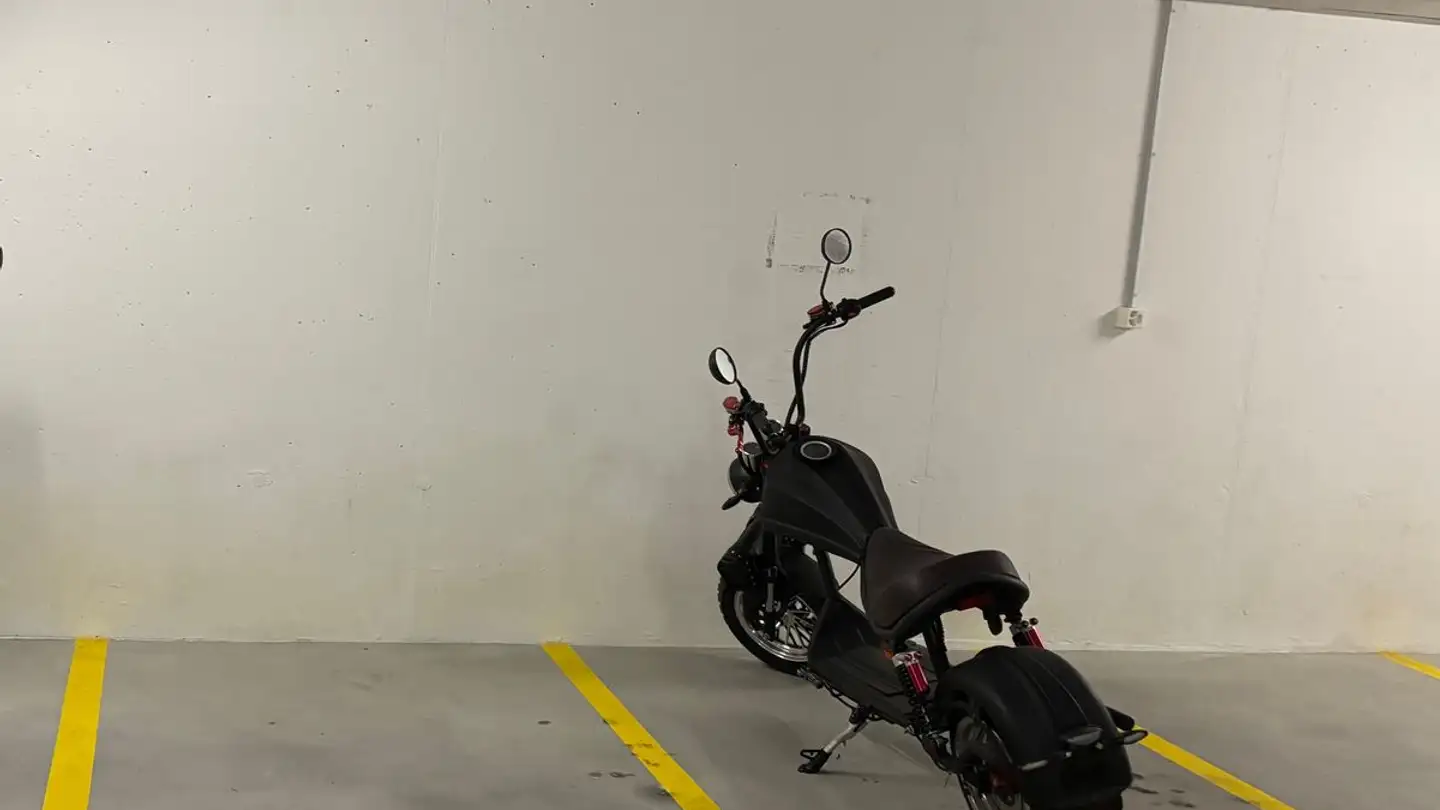 Underground parking space for rent - 8051 Zürich