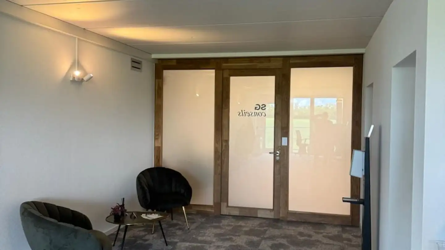 Commercial for rent - 1566 St-Aubin FR - Photo 3