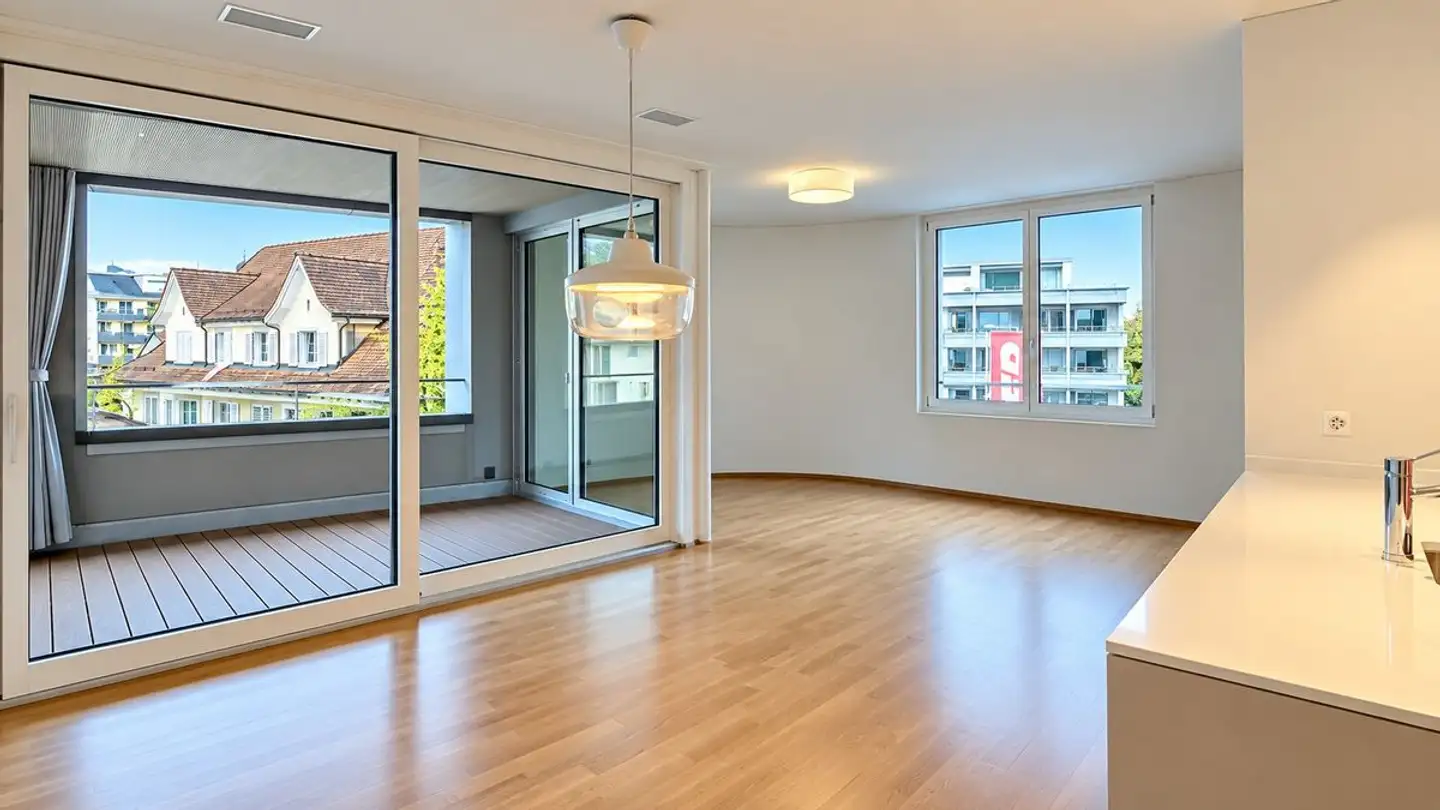 Wohnung mieten - Äussere Bahnhofstrasse 2, 8854 Siebnen - Foto 3