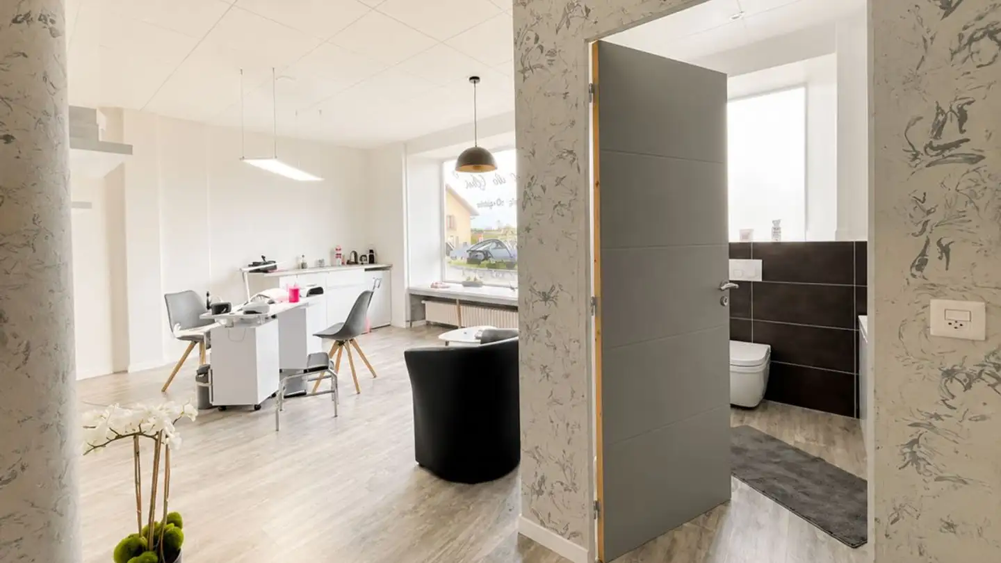 Mixed-use building for sale - 1615 Bossonnens - Photo 4