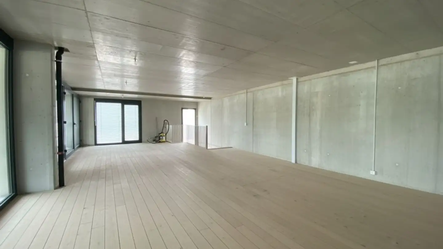 Industrial property for rent - 1566 St-Aubin FR - Photo 3