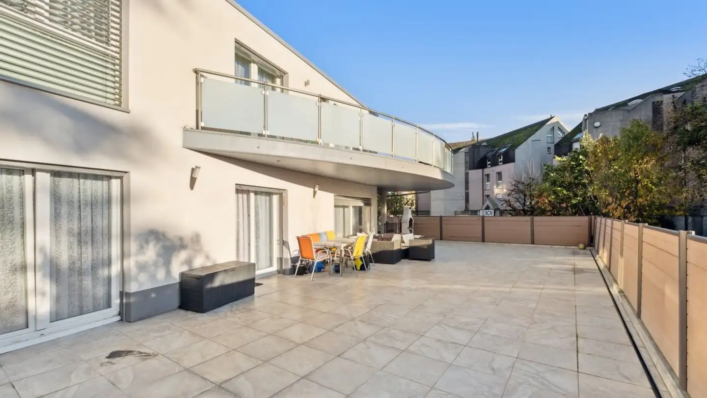 Residential building for sale - 2525 Le Landeron