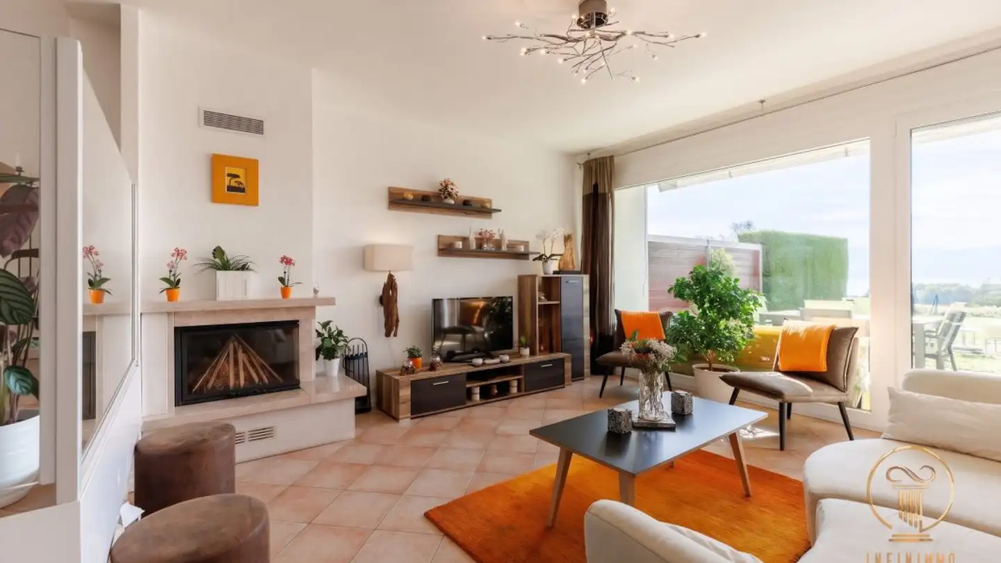 Single house for sale - 1185 Mont-sur-Rolle