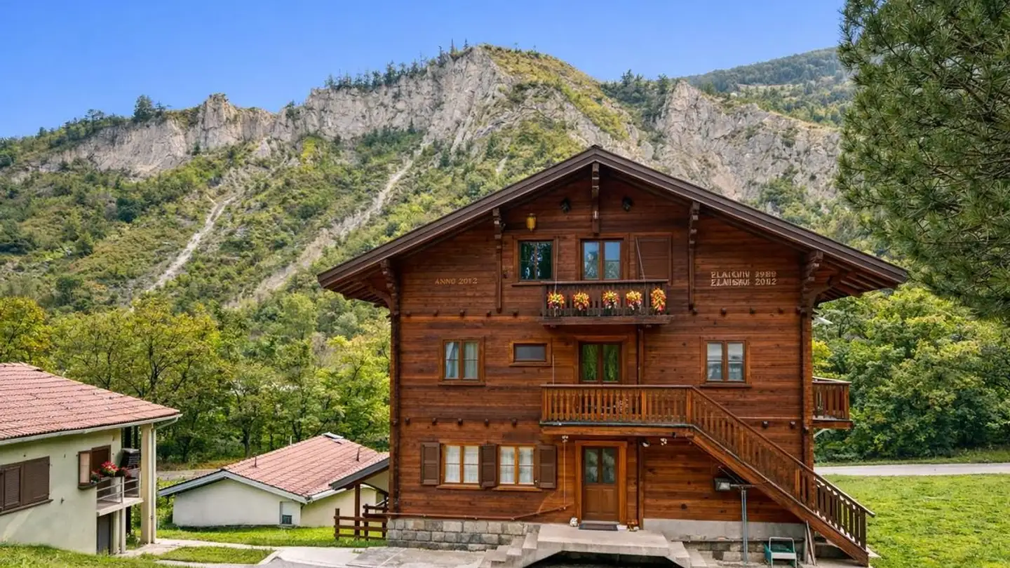 Furnished apartment for sale - 1982 Euseigne