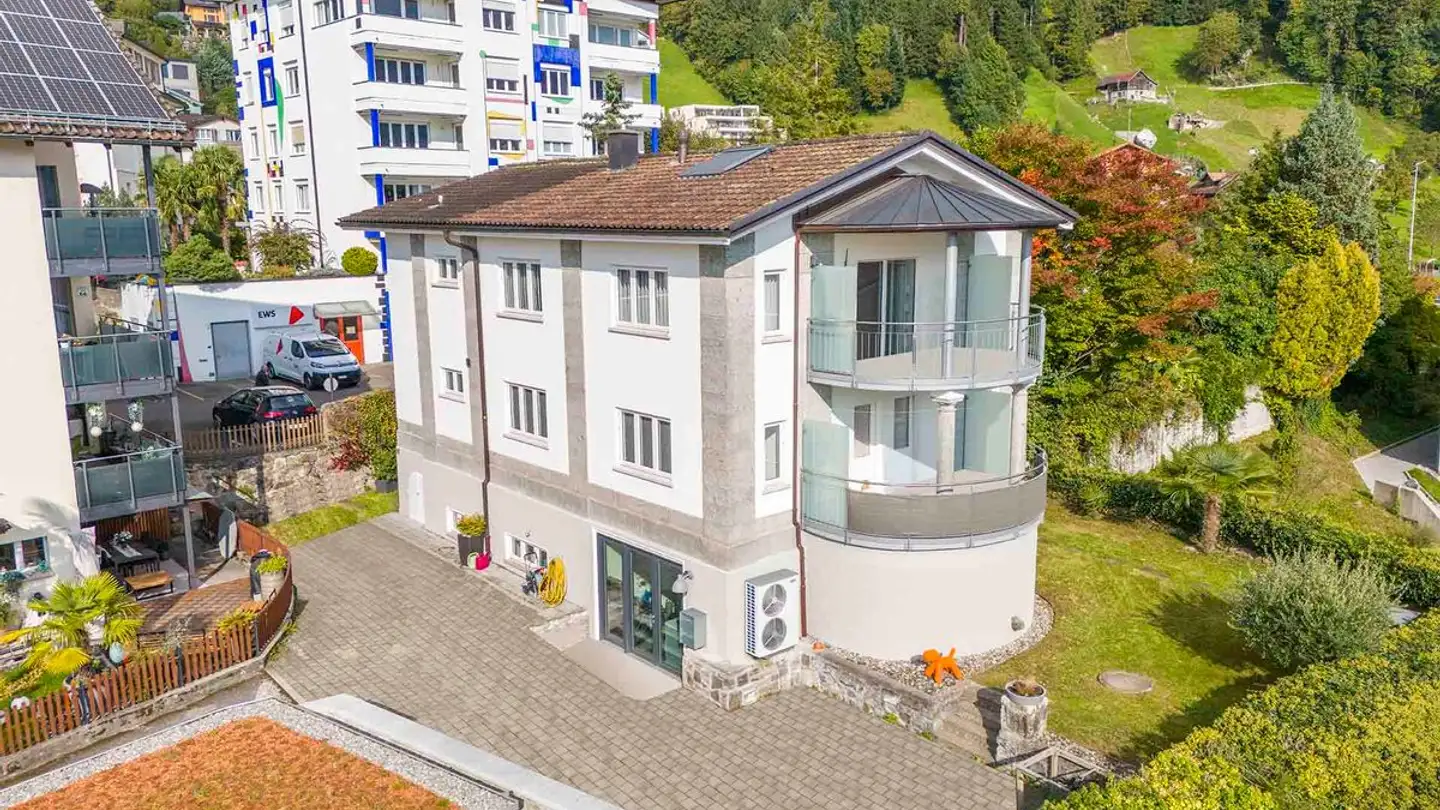 Residential building for sale - 6442 Gersau