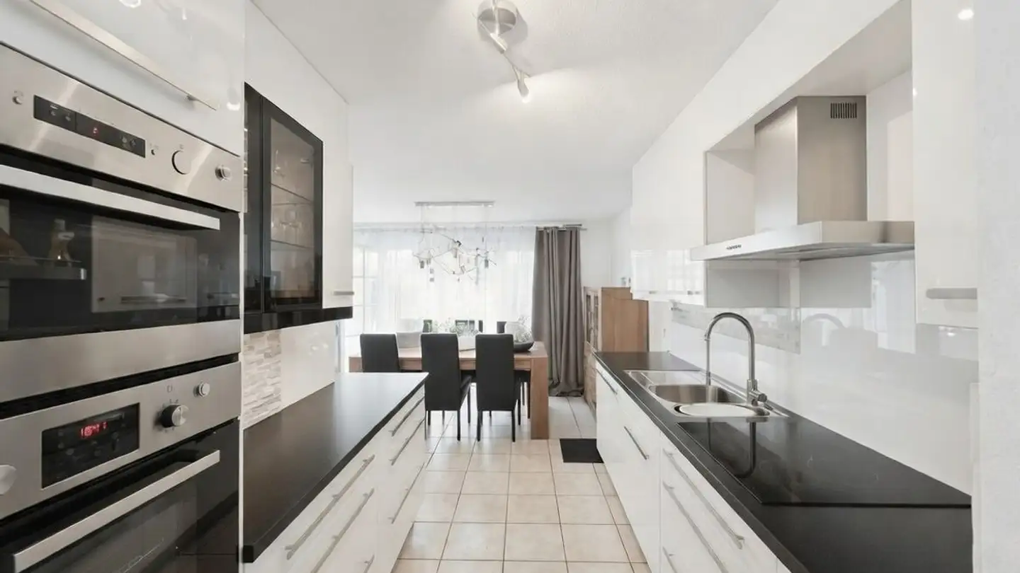 Apartment for sale - 1533 Ménières