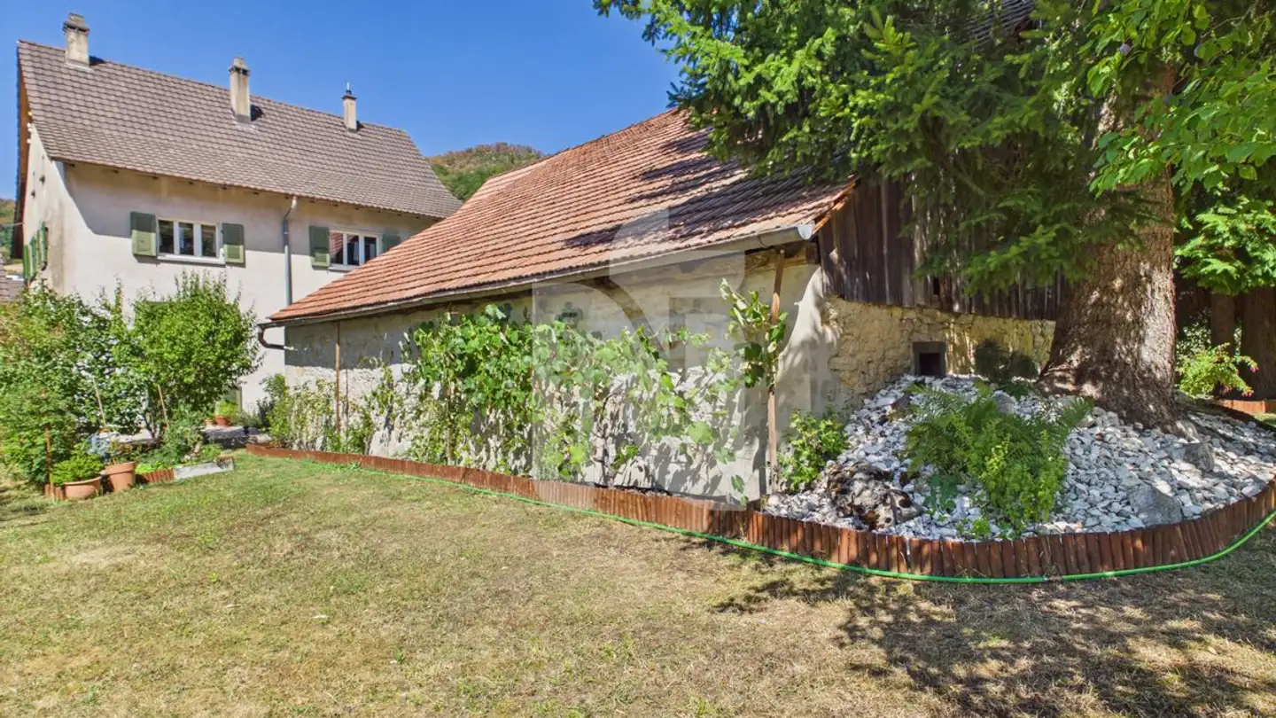 Immeuble résidentiel à vendre - 4208 Nunningen