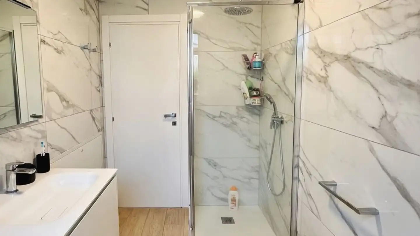 Wohnung kaufen - Al Guast, 6528 Camorino - Foto 2
