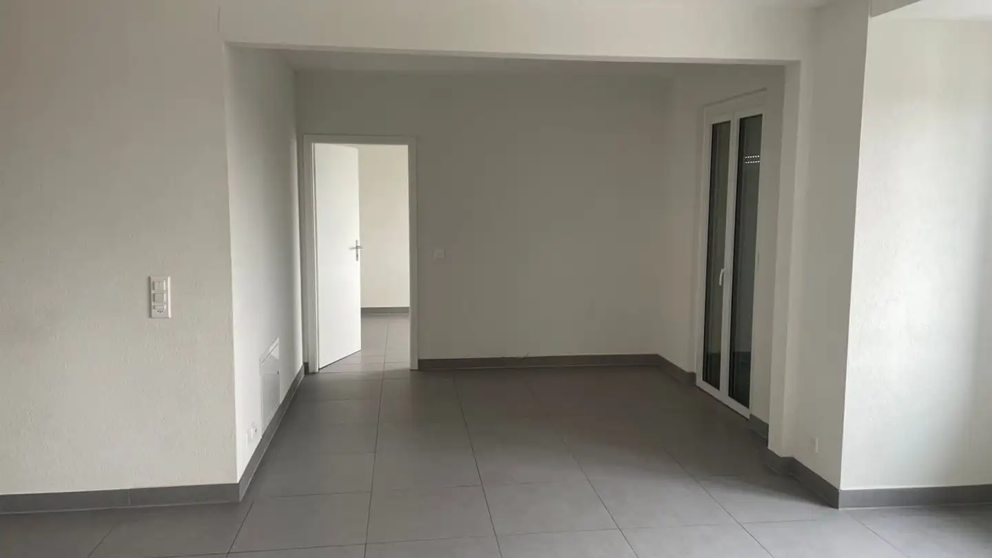 Appartement à louer - Avenue De La Dôle 11, 1005 Lausanne - Photo 2