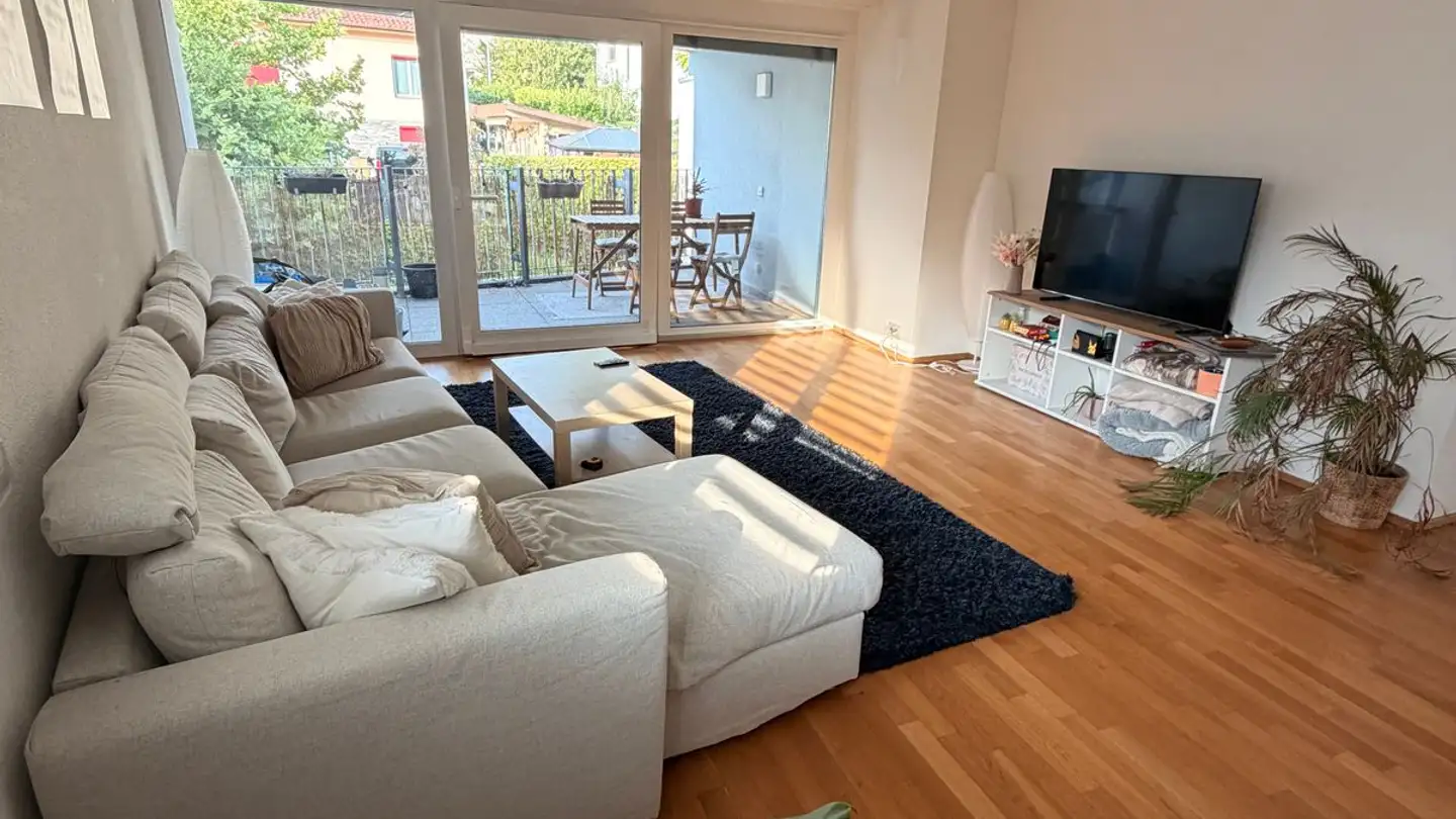 Wohnung mieten - Wehntalerstrasse 619, 8046 Zürich - Foto 2