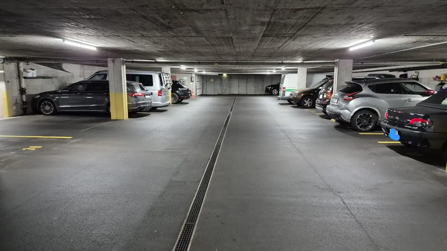 Tiefgaragenstellplatz mieten - Limmatauweg 3, 5408 Ennetbaden - Foto 2