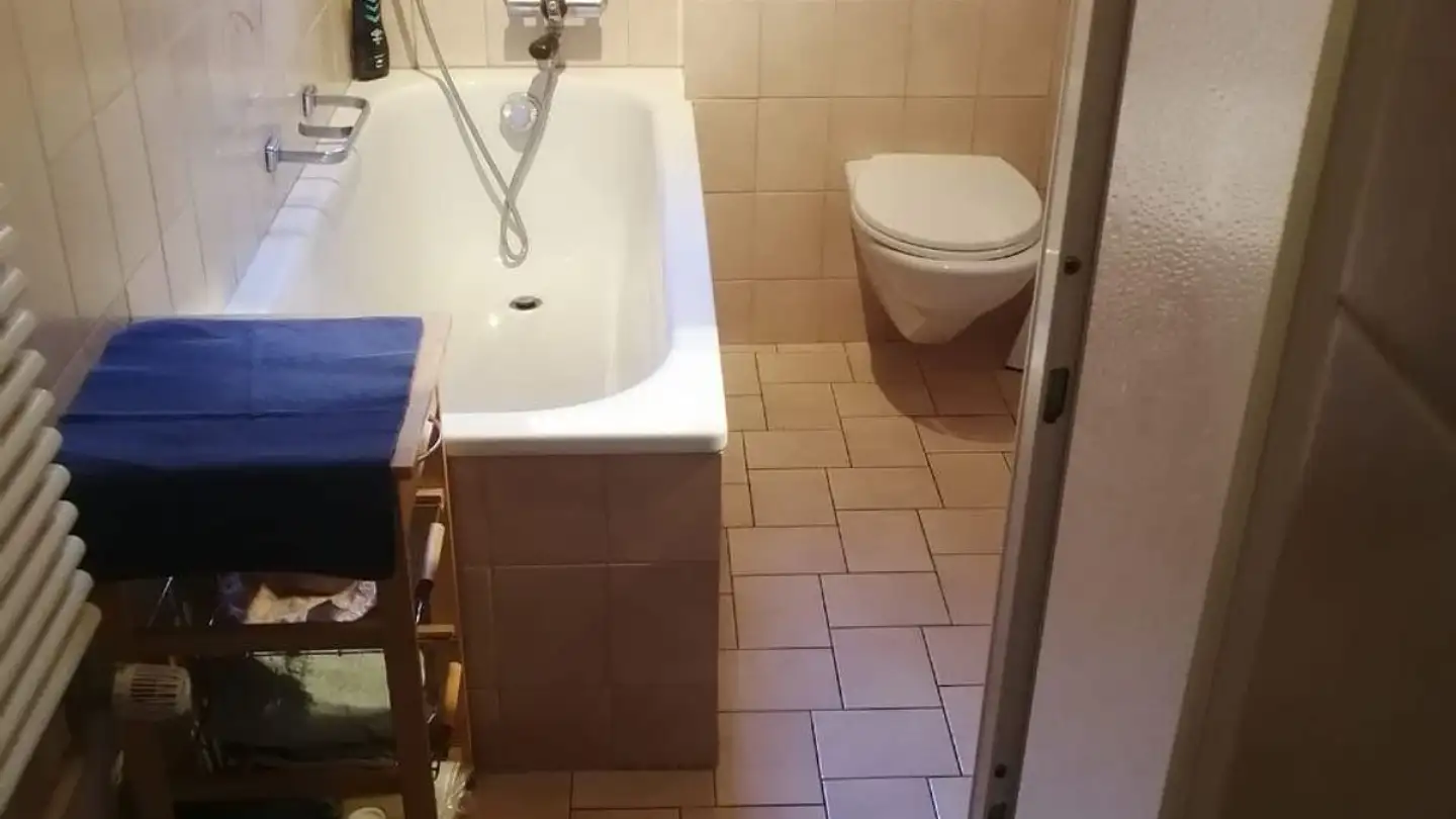 Chambre à louer - 2800 Delémont - Photo 2