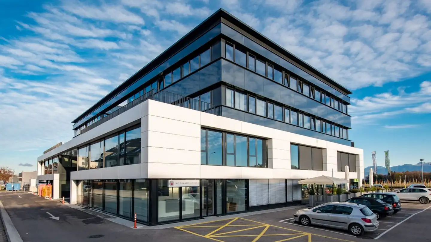Commercial for rent - Route Suisse, 1196 Gland
