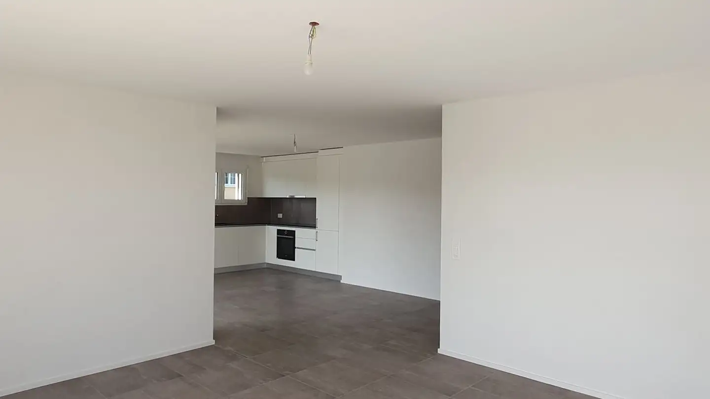 Stepped apartment for rent - Chemin Des Colombettes 9, 1740 Neyruz FR - Photo 4