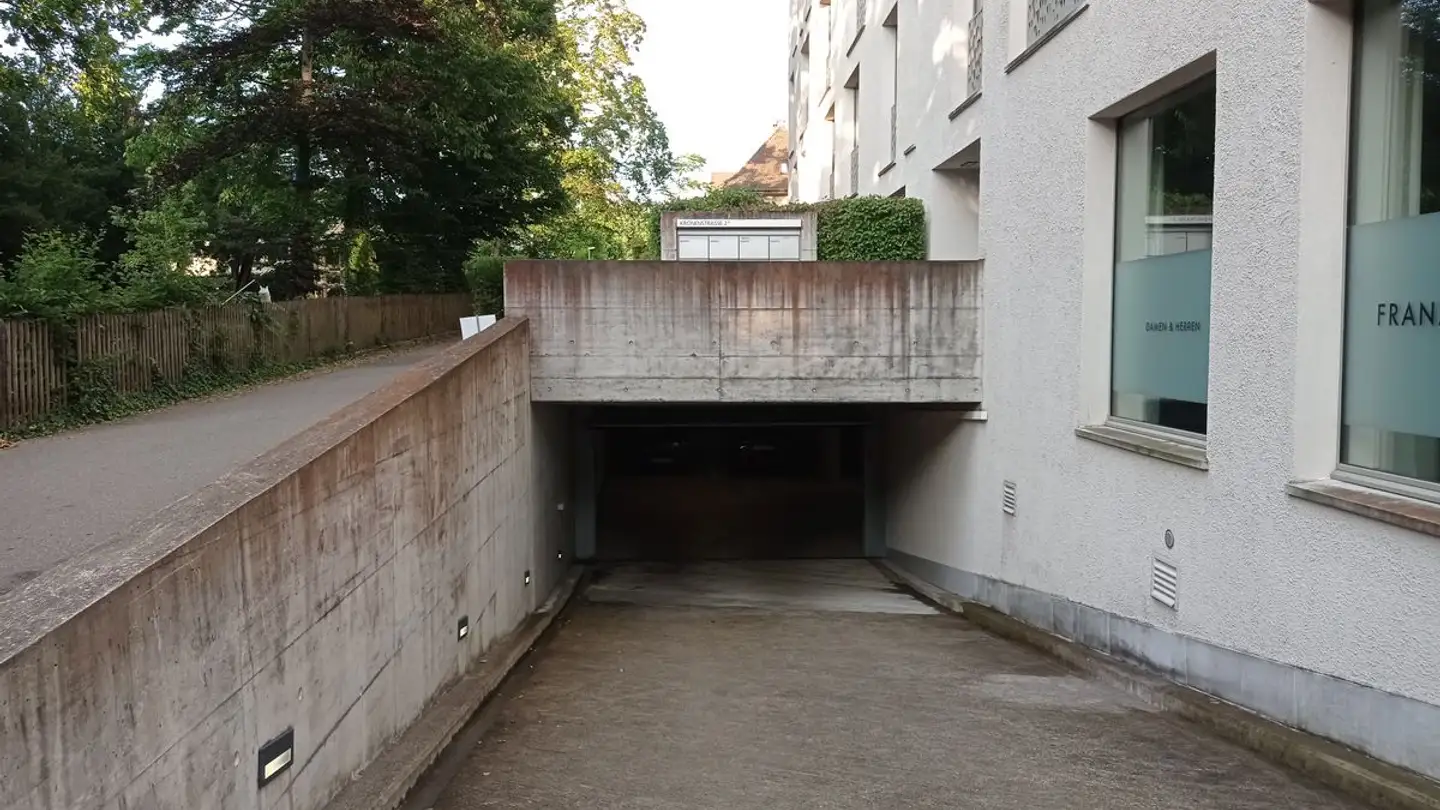 Tiefgaragenstellplatz mieten - Bahnhofstrasse 18, 5300 Turgi - Foto 3