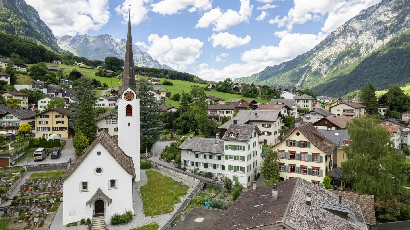 Single house for sale - Alte Landstrasse 13, 8756 Mitlödi