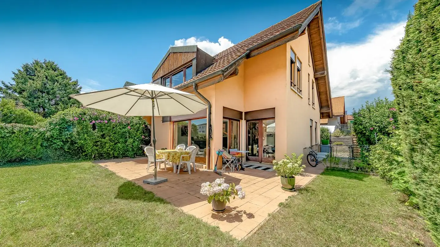 Casa bifamiliare in vendita - 1196 Gland