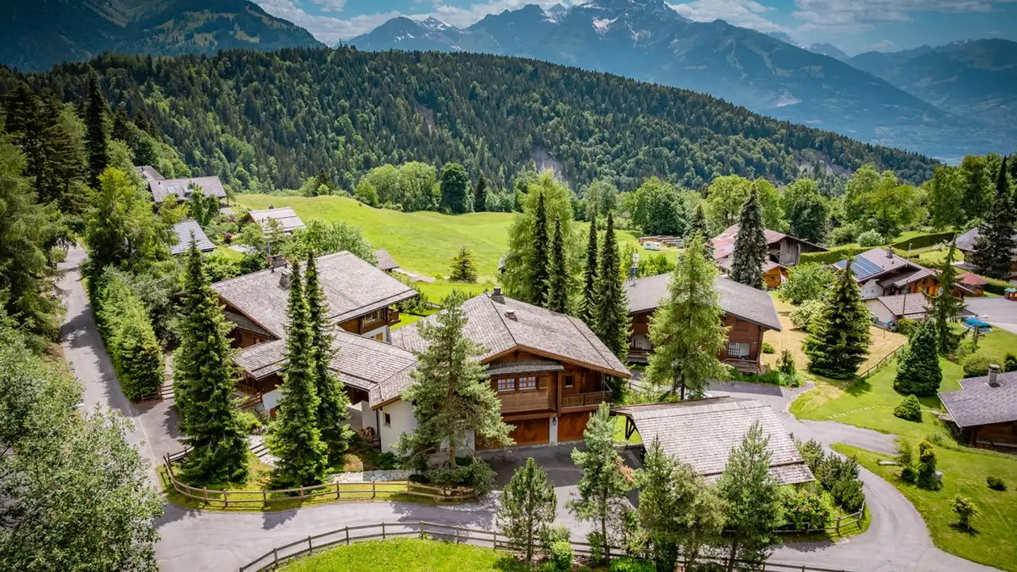 Chalet for sale - 1884 Arveyes - Photo 4