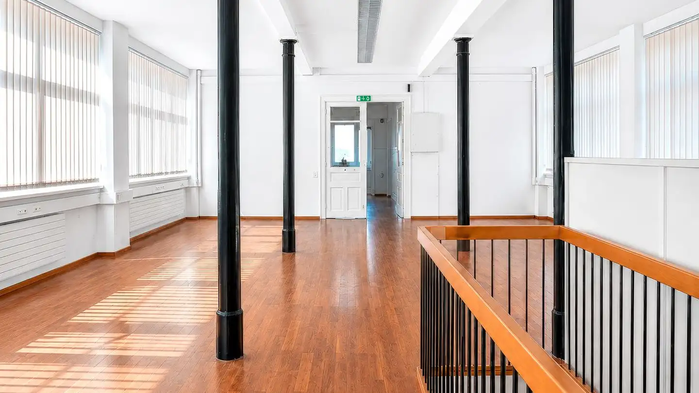 Commercial for sale - 2400 Le Locle - Photo 4