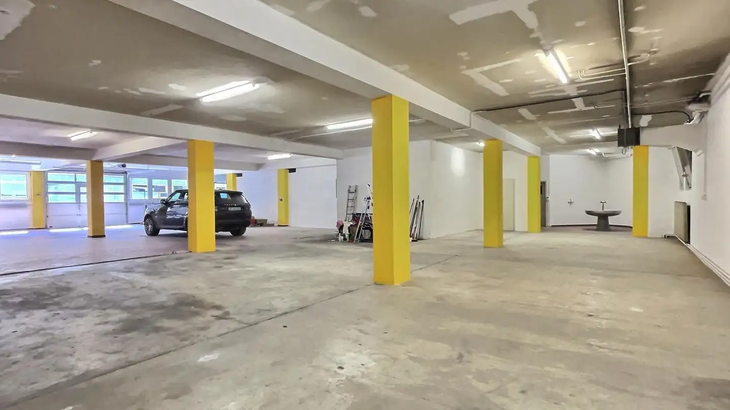 Department store for rent - Rue Des Caractères, 3960 Sierre