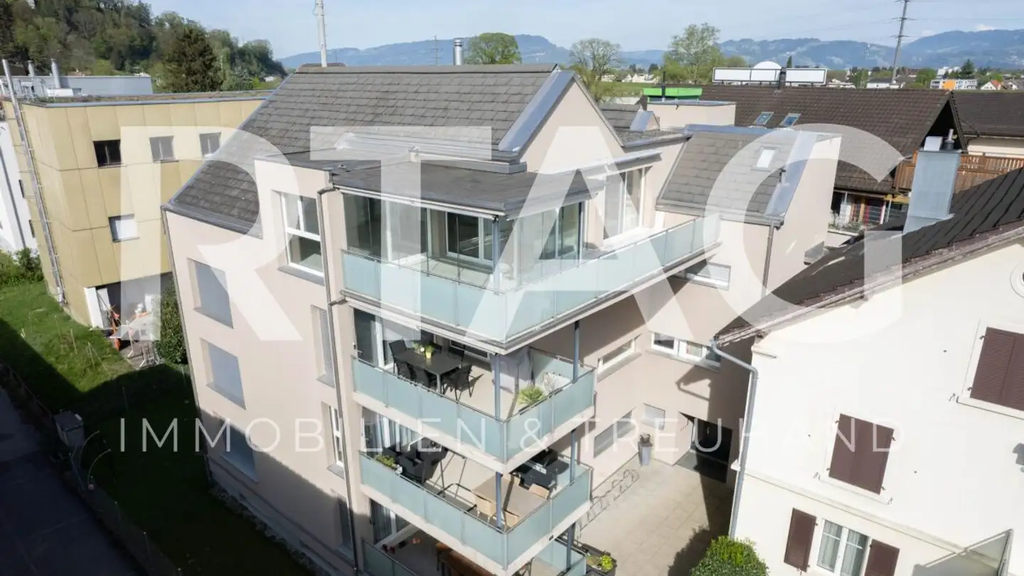Appartamento in affitto - Bahnhofstrasse 11a, 9434 Au SG