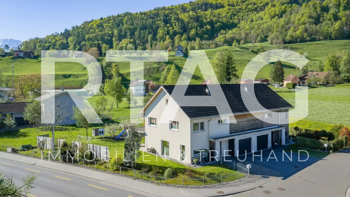 Casa singola in vendita - Staatsstrasse 13, 9470 Werdenberg