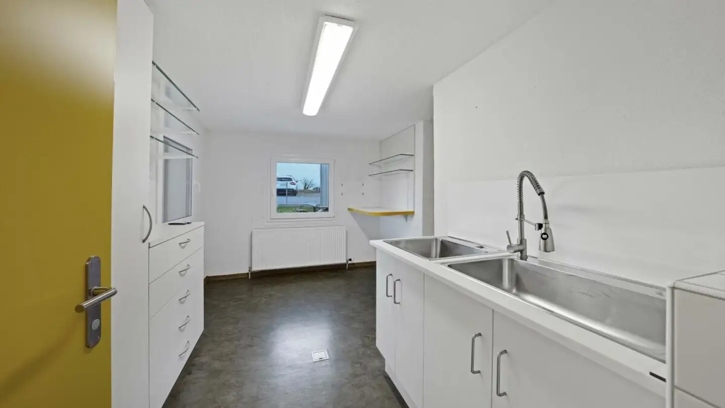 Bürofläche mieten - Im Rotenbummert 7, 9450 Lüchingen - Foto 4