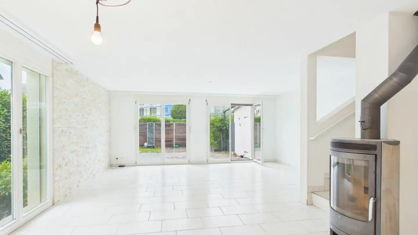 Maison jumelle à louer - Eglishölzliweg 10, 8600 Dübendorf