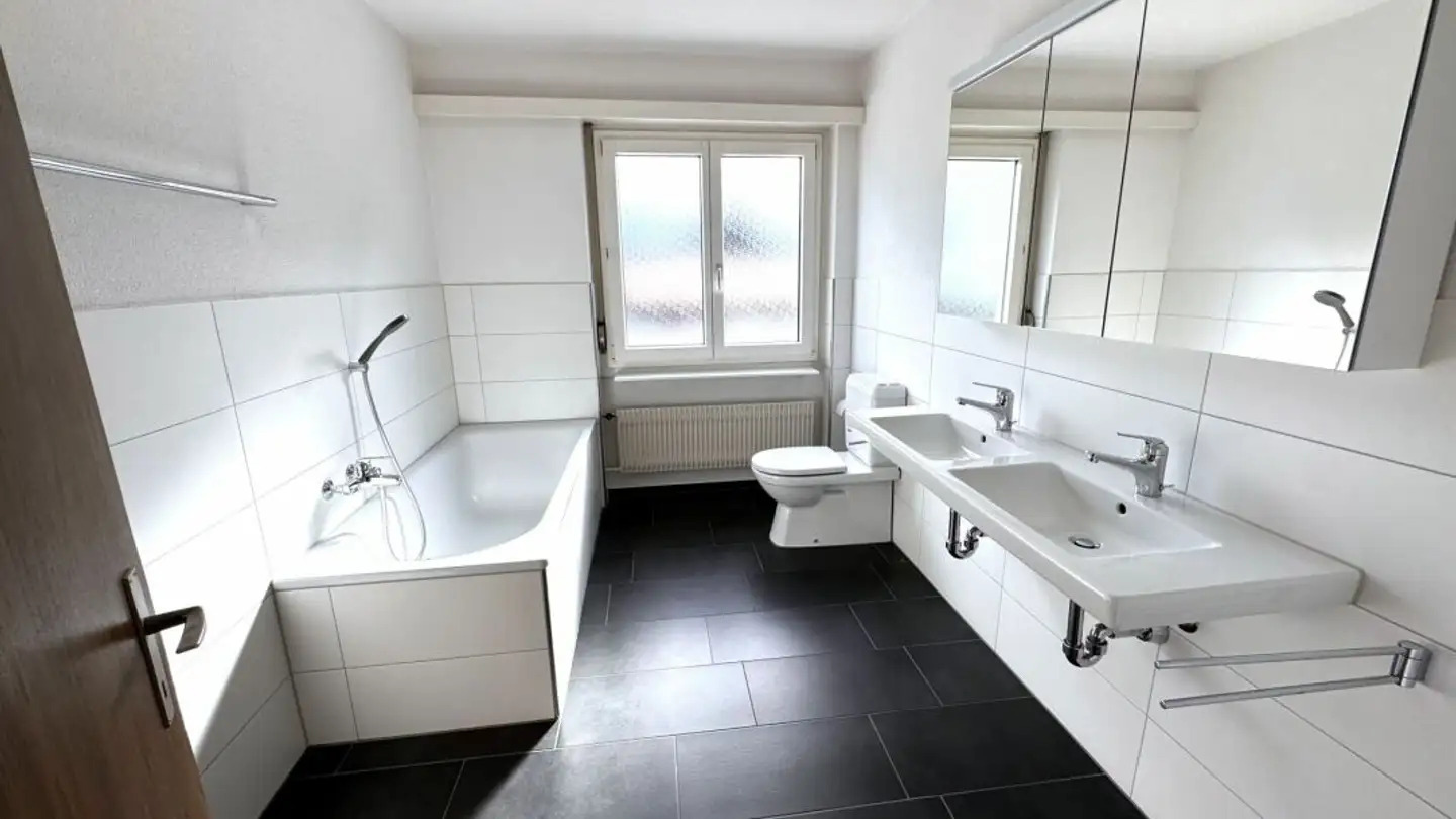 Wohnung mieten - Sonnenbergstrasse 2, 6052 Hergiswil NW - Foto 3