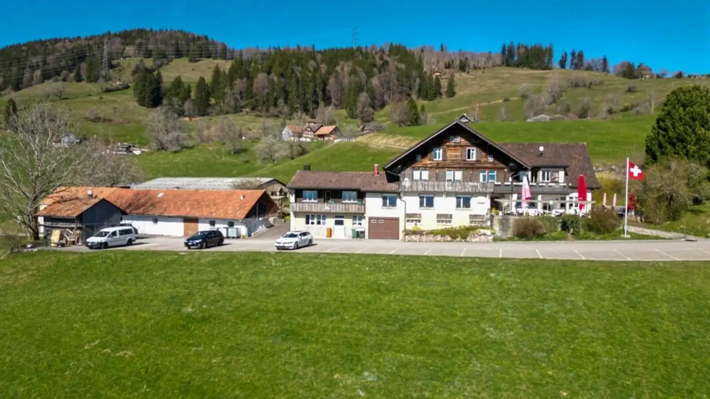 Edificio residenziale in vendita - Bannholzstrasse 16, 8638 Goldingen