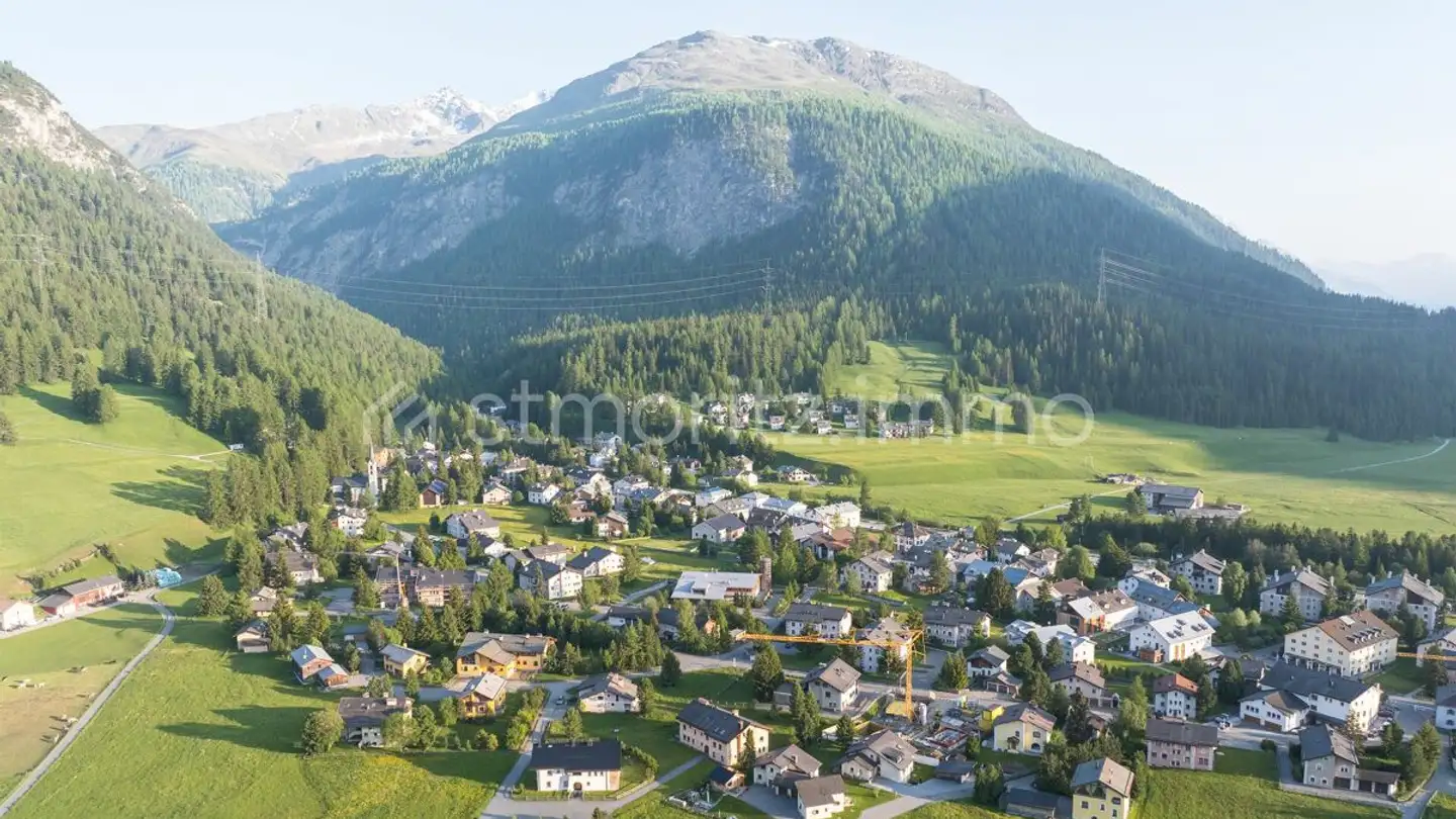 Einfamilienhaus kaufen - Gulas, 7522 La Punt-Chamues-ch - Foto 2