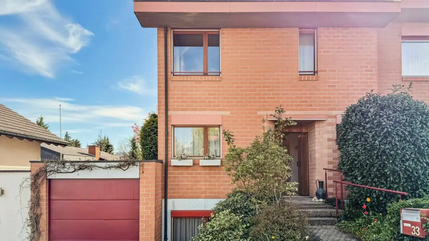 Single house for sale - Bündtenweg 33, 4104 Oberwil BL