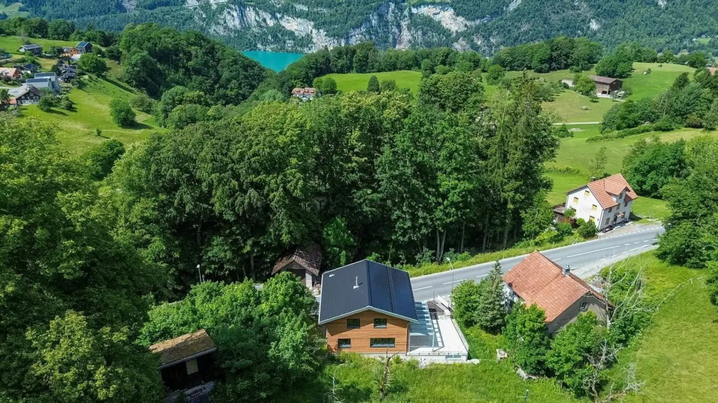 Single house for sale - 8757 Filzbach