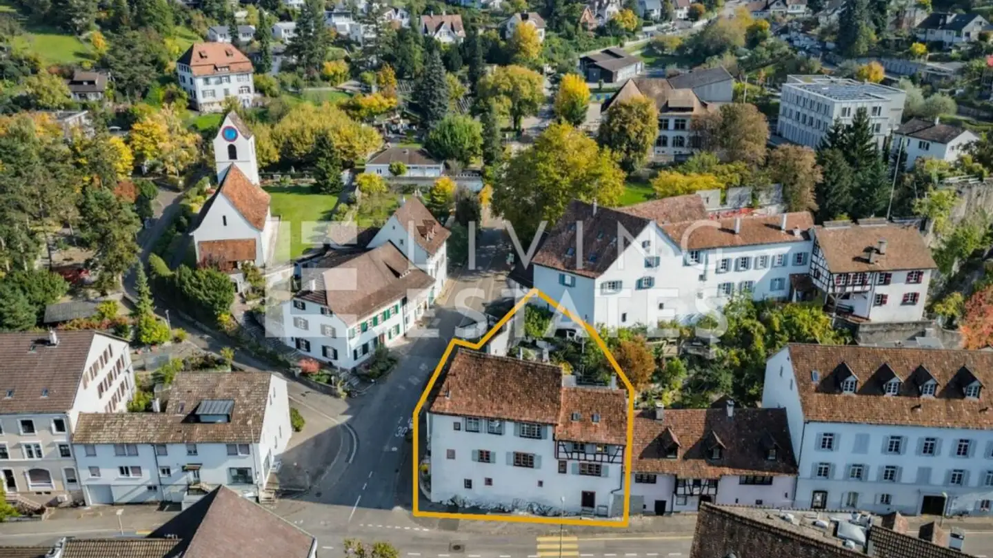 Einfamilienhaus kaufen - Hauptstrasse 19, 4142 Münchenstein