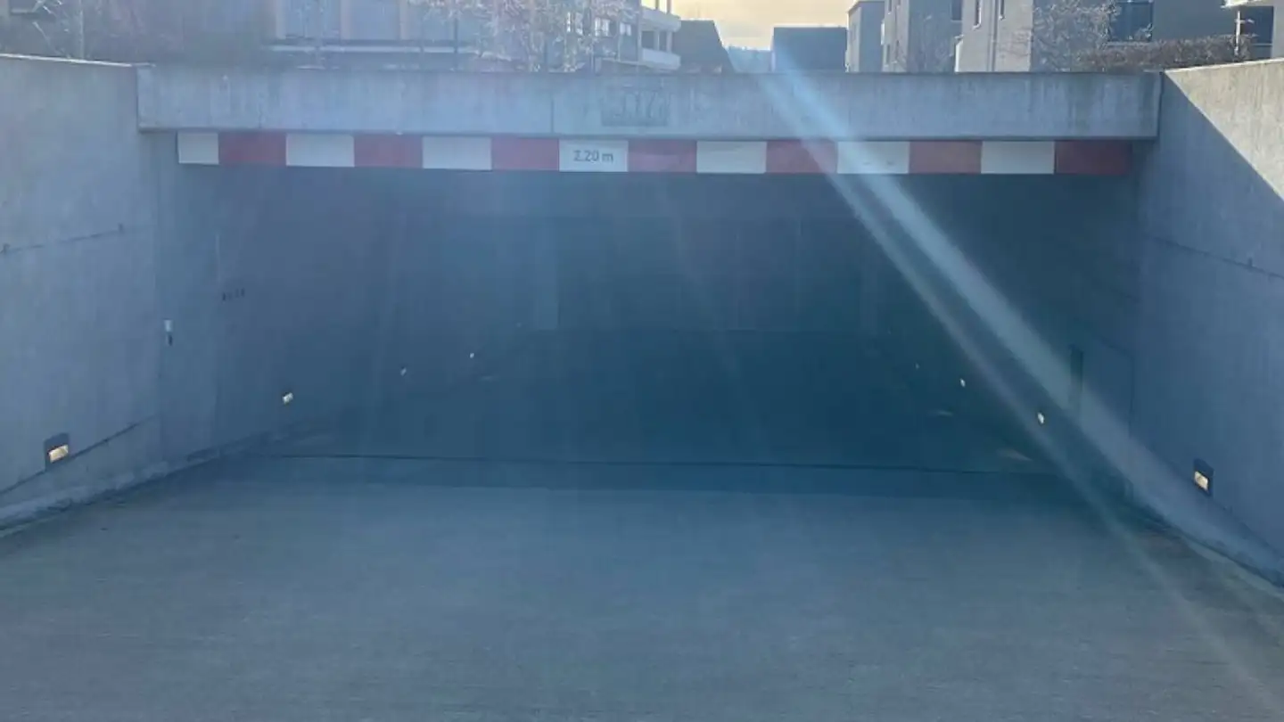 Place de parking extérieure à louer - Lauchefeld 27, 9548 Matzingen - Photo 2