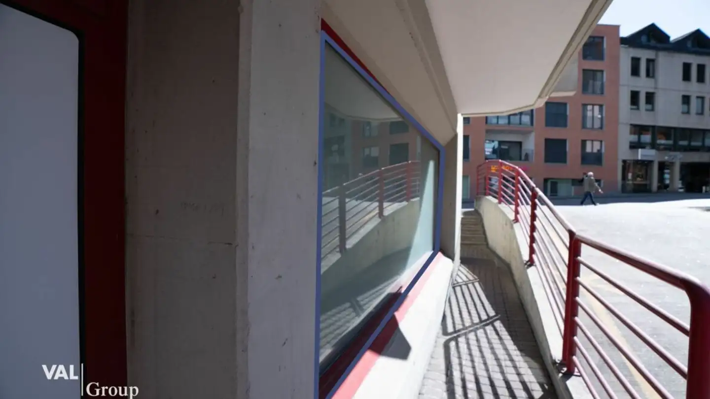 Window shop for rent - Rhonesandstrasse 9, 3900 Brig - Photo 3