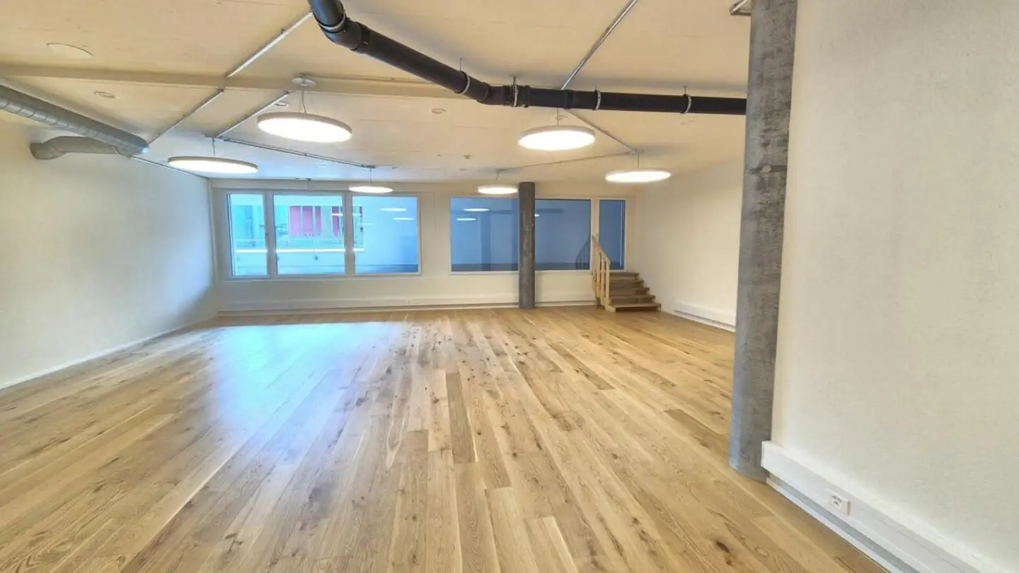 Commercial for rent - Industriestrasse 160, 8957 Spreitenbach - Photo 2