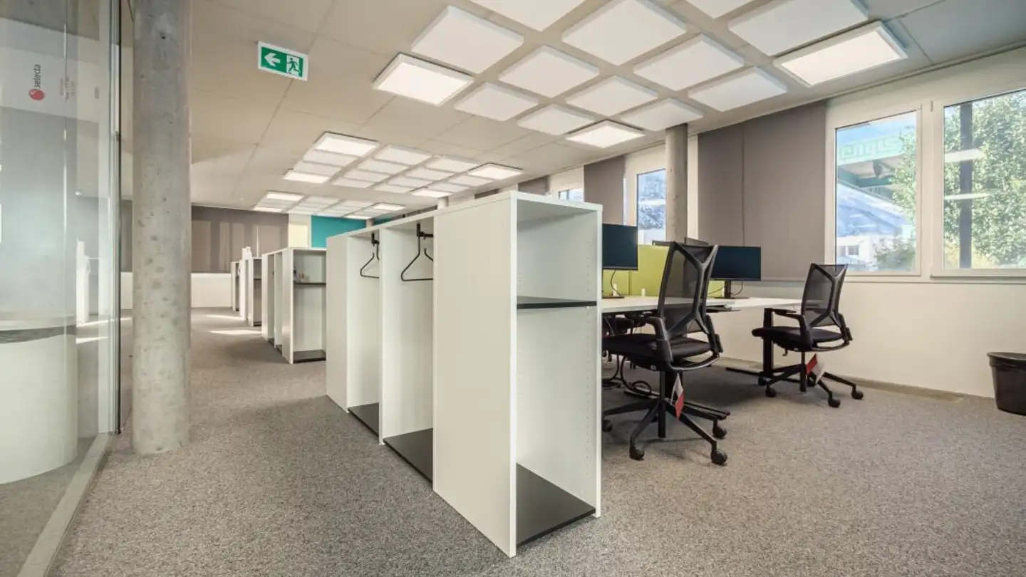 Bureau à louer - 3930 Visp - Photo 2