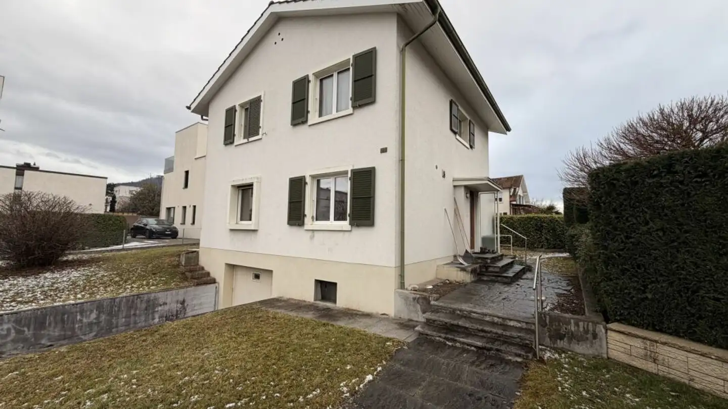Einfamilienhaus mieten - Steinackerstrasse 25, 4147 Aesch BL