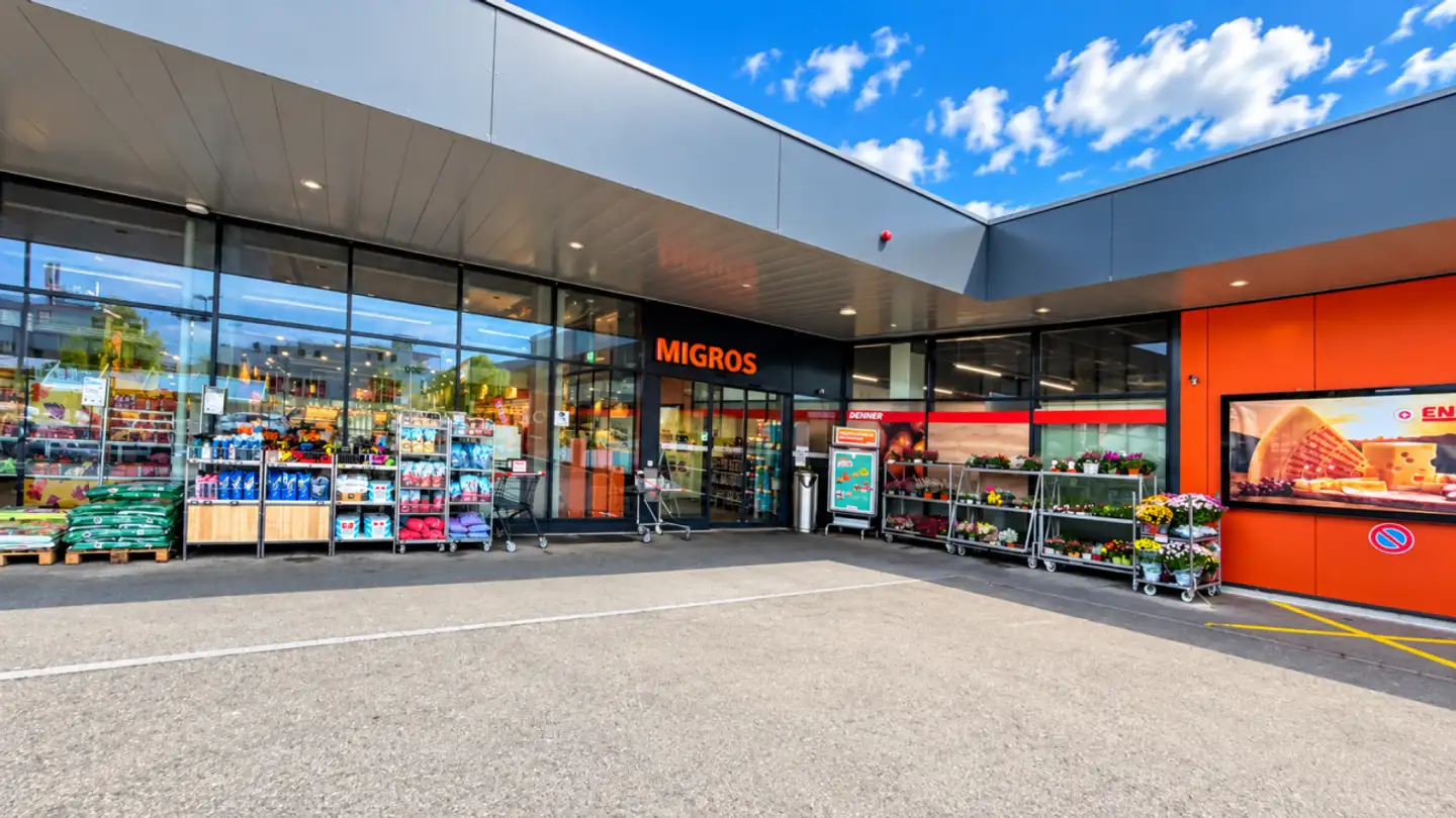 Shopping center for sale - Kaltenbacherstrasse 41, 8260 Stein am Rhein - Photo 2