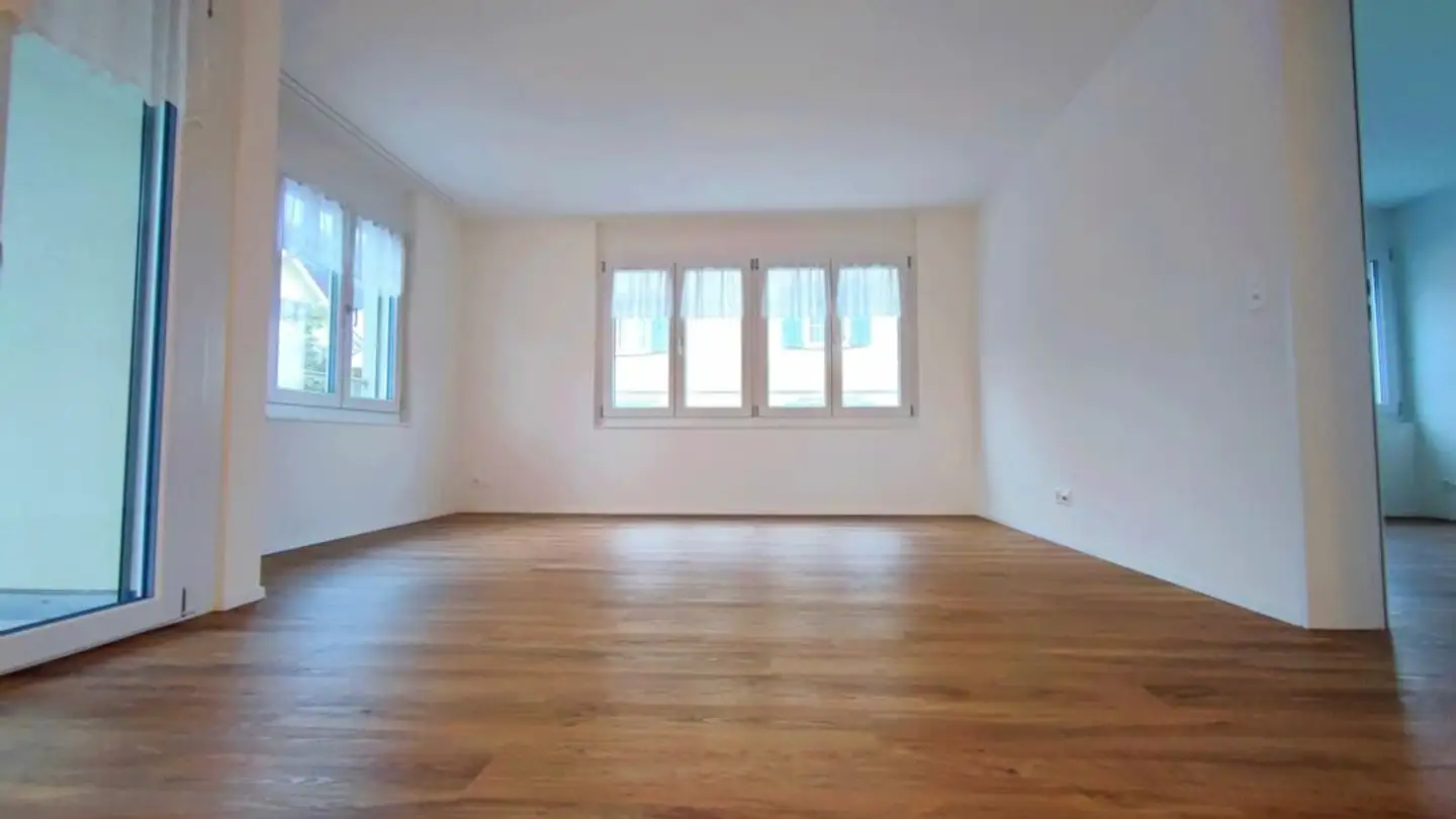 Apartment for rent - Bahnhofstrasse 24, 9242 Oberuzwil - Photo 2