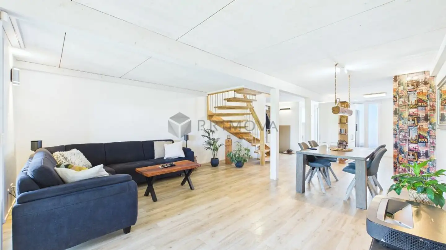 Row house for sale - 8586 Erlen