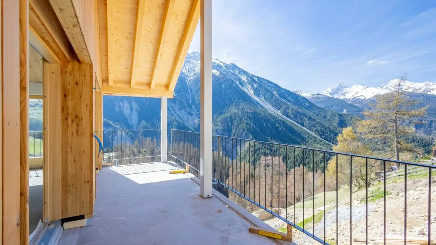 Dachgeschosswohnung kaufen - Schluochtweg, 7494 Davos Wiesen - Foto 3