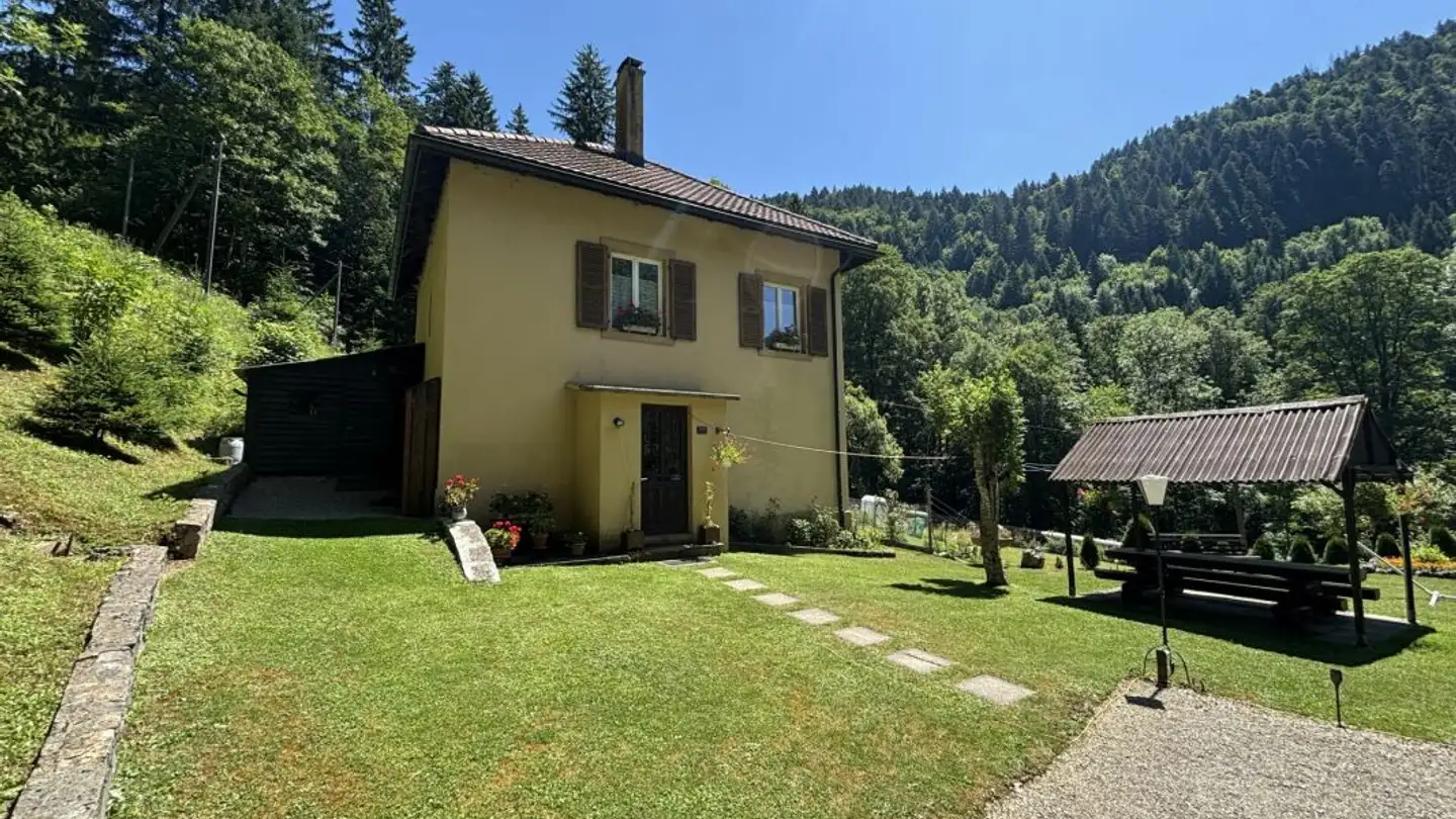 Single house for sale - La Rançonnière 146, 2416 Les Brenets - Photo 2