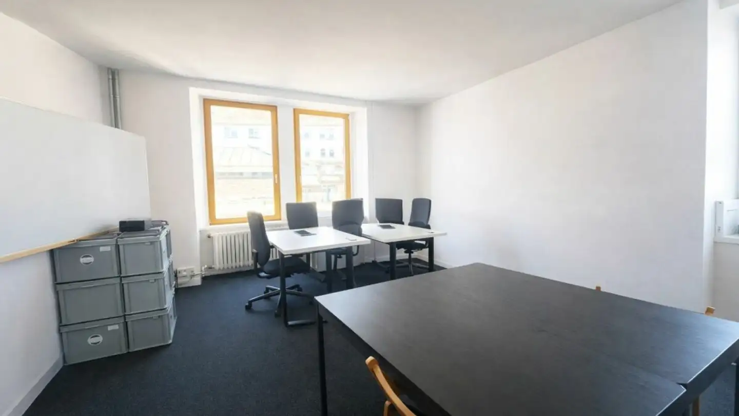 Workshop for rent - Rue Marie-Anne-Calame 5, 2400 Le Locle - Photo 2