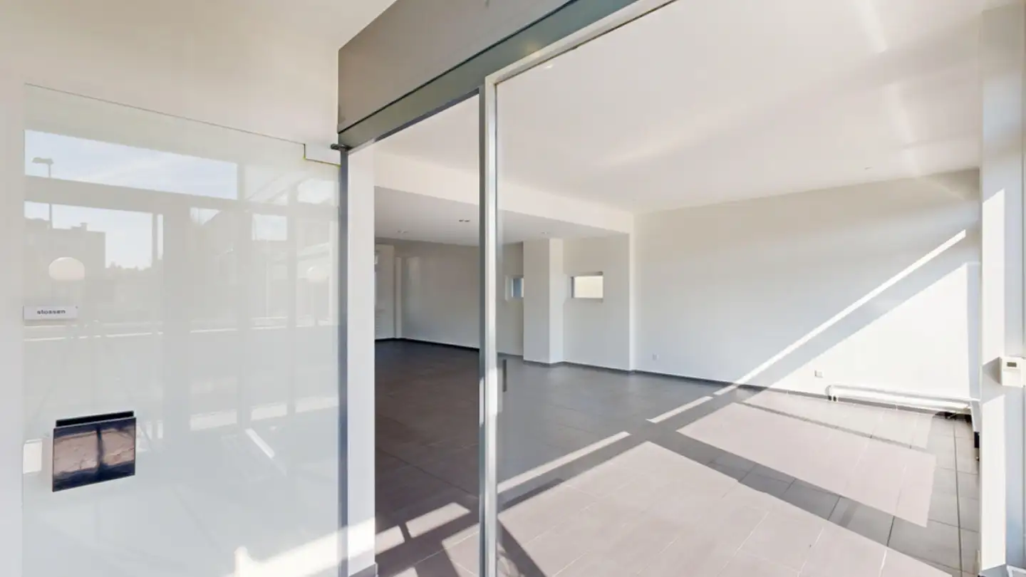 Negozio in affitto - Paradiesstrasse 2, 4102 Binningen - Foto 4