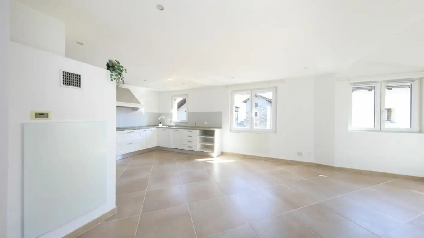 Einfamilienhaus kaufen - Vicolo Del Forno 4, 6598 Tenero - Foto 2