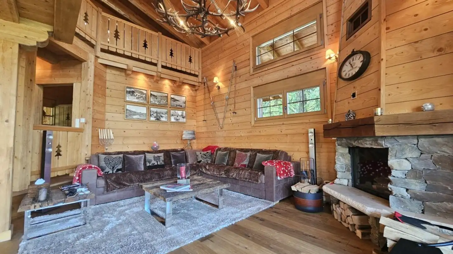 Chalet for sale - 3963 Crans-Montana - Photo 2